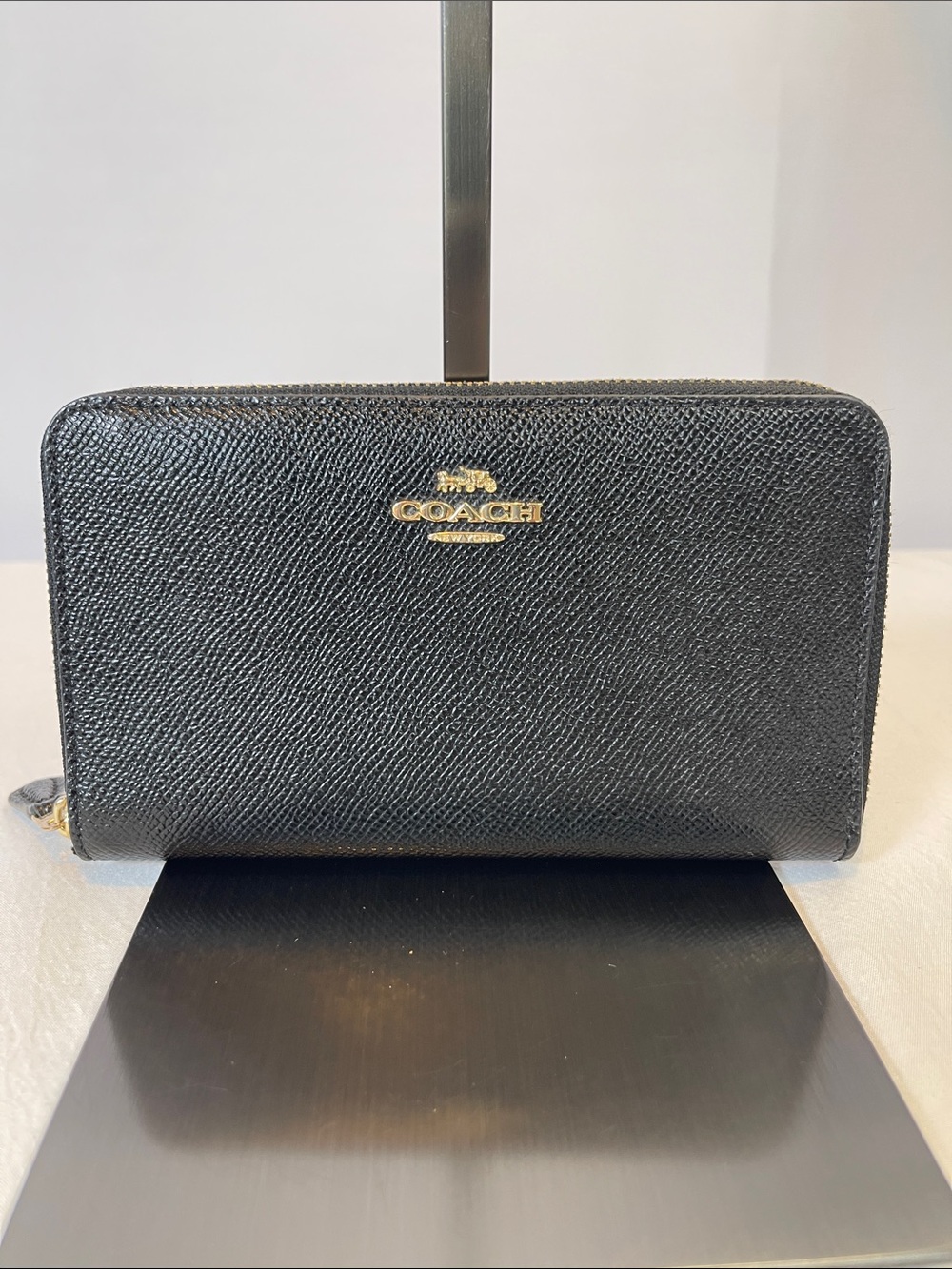 Coach H1980-58584 Black Crossgrain Leather Accordion Zip Wallet Style